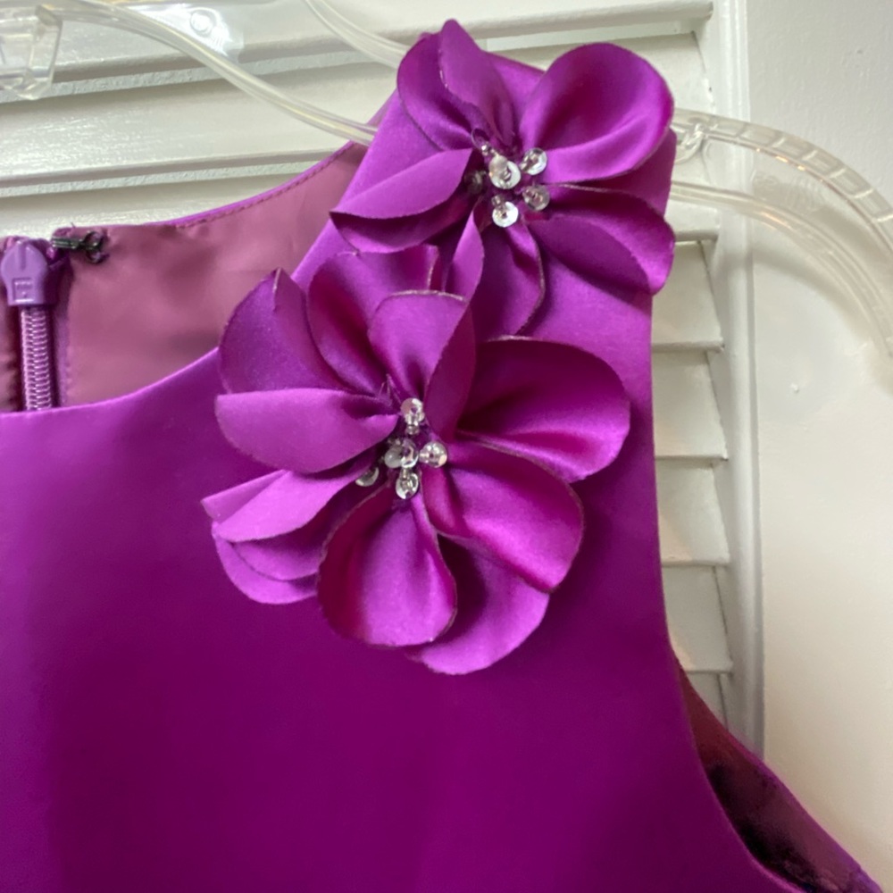 💜David’s Bridal • purple dress • 8 - Picture 3 of 7